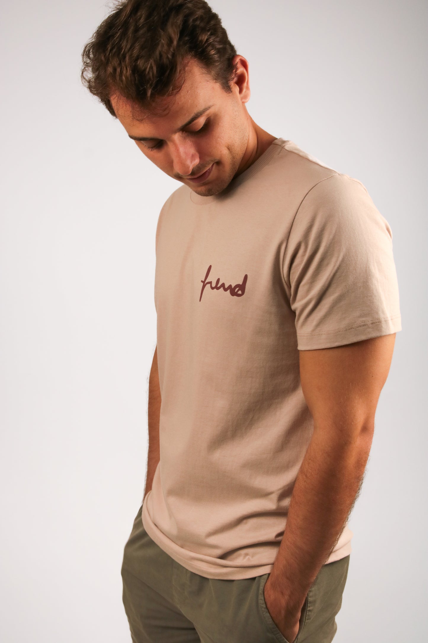 Camiseta Bege ClassicFrend